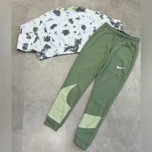 Womens NIKE Oversized Cropped Sweatshirt & Sweatpants, sz Small